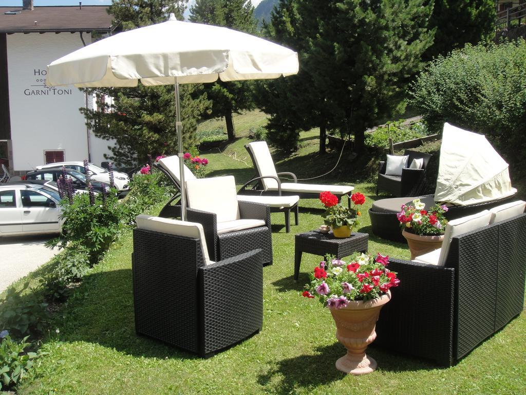 Garni Toni Hotel Urtijëi Buitenkant foto