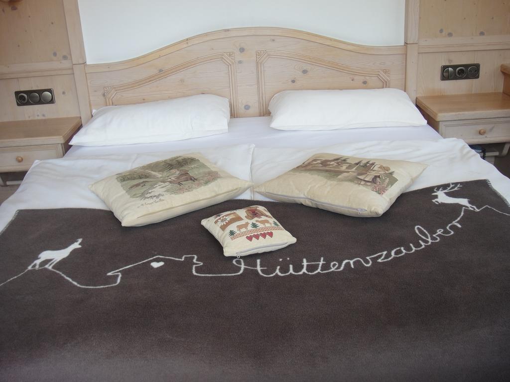 Garni Toni Hotel Urtijëi Buitenkant foto