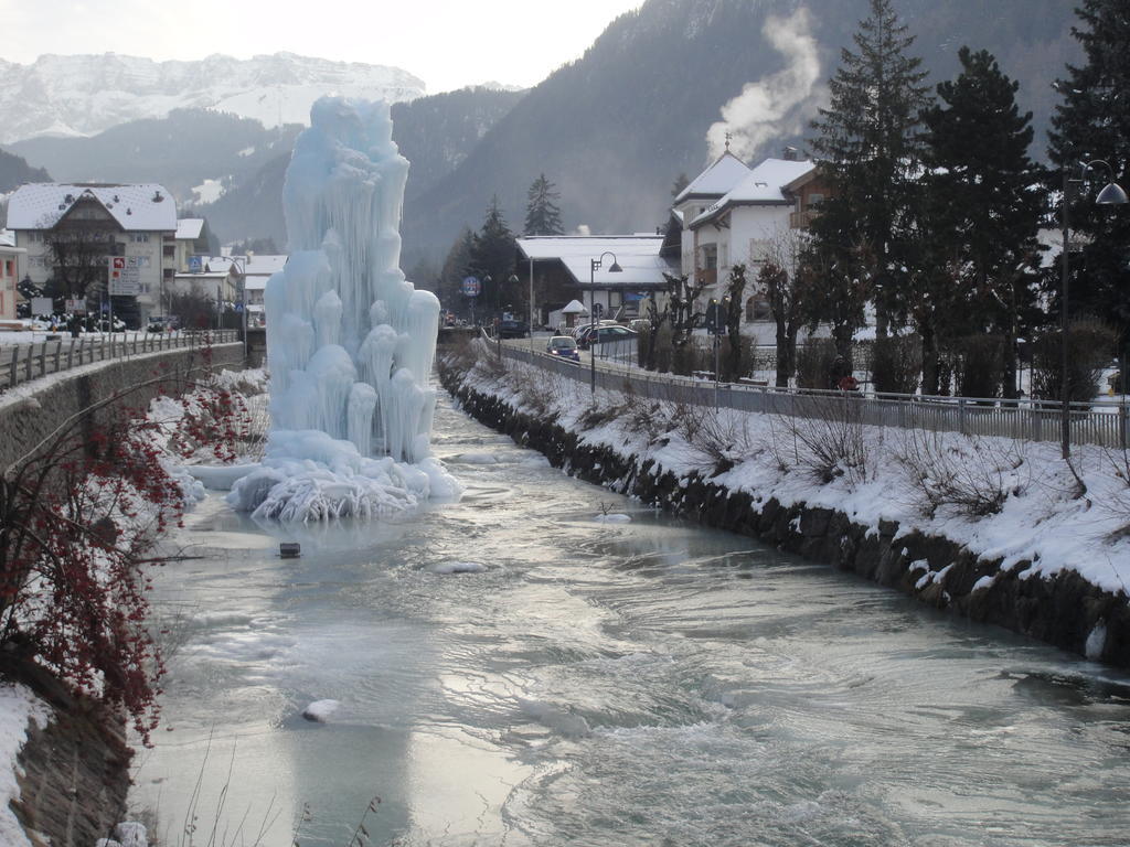 Garni Toni Hotel Urtijëi Buitenkant foto