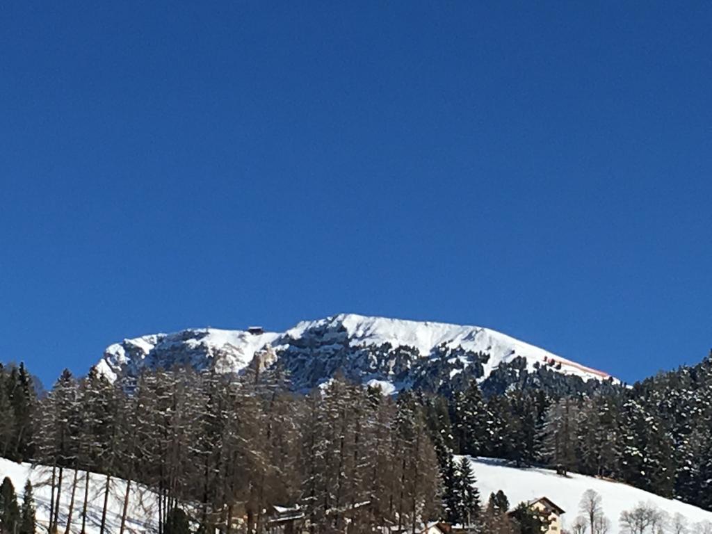 Garni Toni Hotel Urtijëi Buitenkant foto