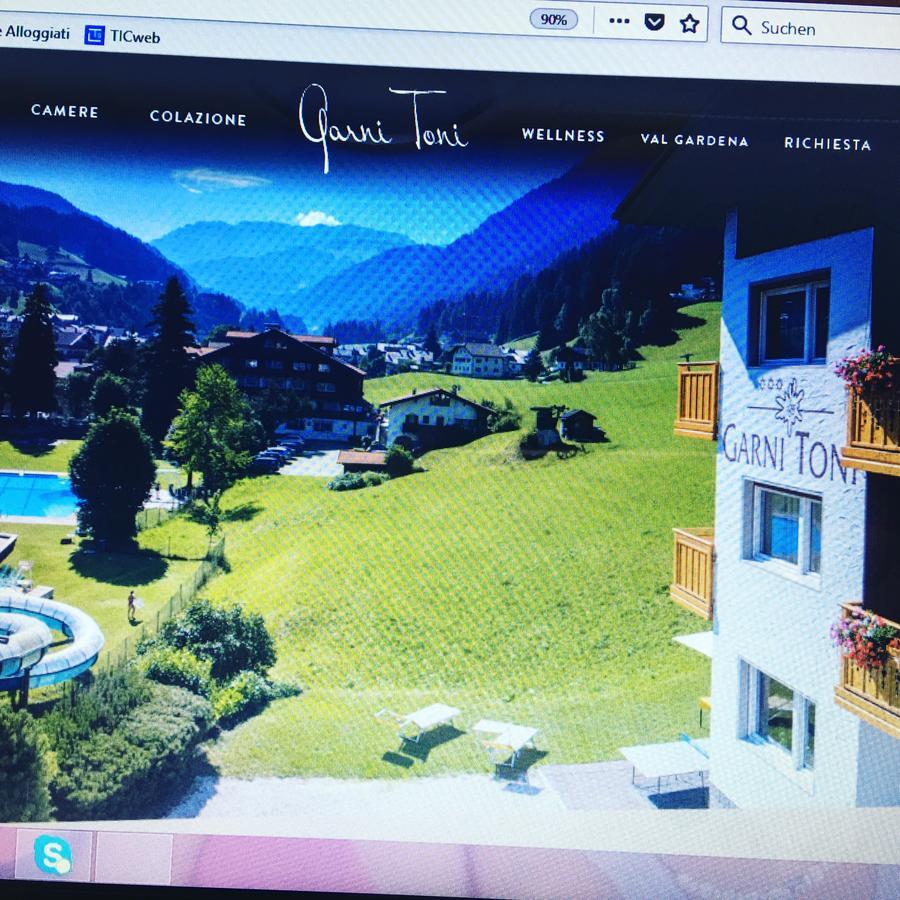 Garni Toni Hotel Urtijëi Buitenkant foto
