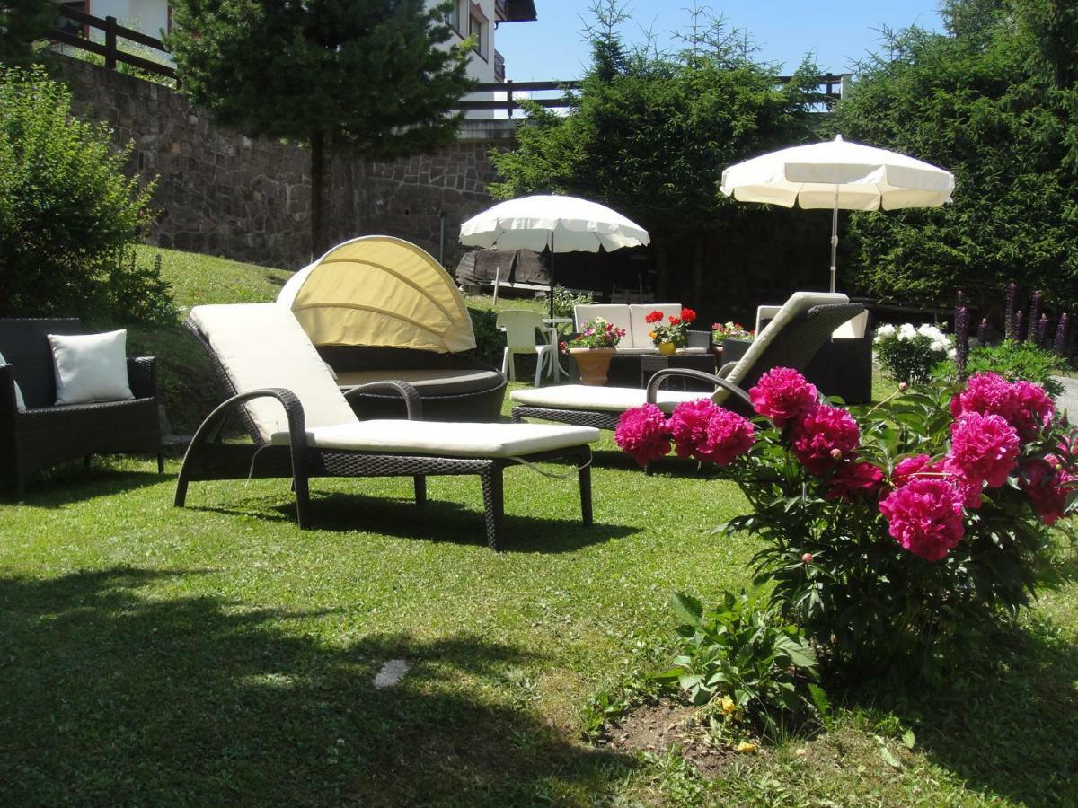 Garni Toni Hotel Urtijëi Buitenkant foto